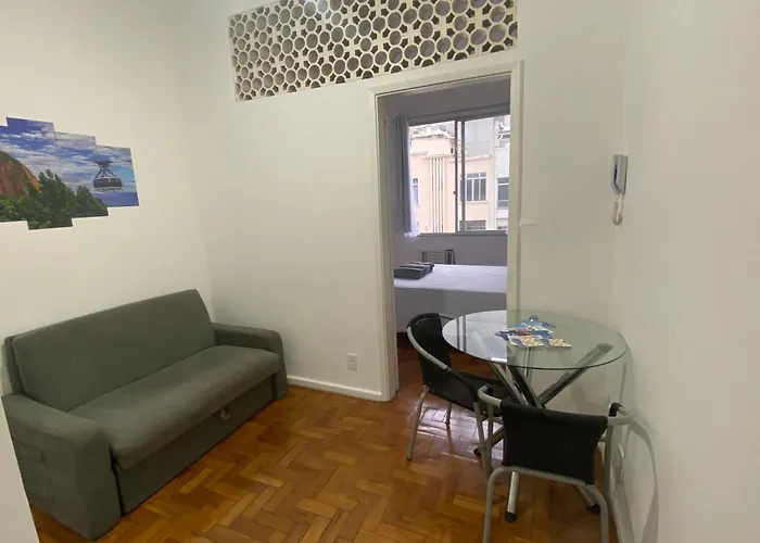 Apartamento Completo Na Praia De Copacabana , Novinho , Wifi, Ar Condicionado, Netflix, Frente Em Andar Alto, Pauloangerami Mvc15