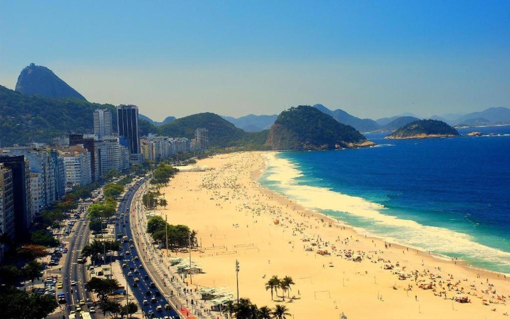 公寓 Copacabana: Beachfront Modern Retreat With Ocean Views 里约热内卢